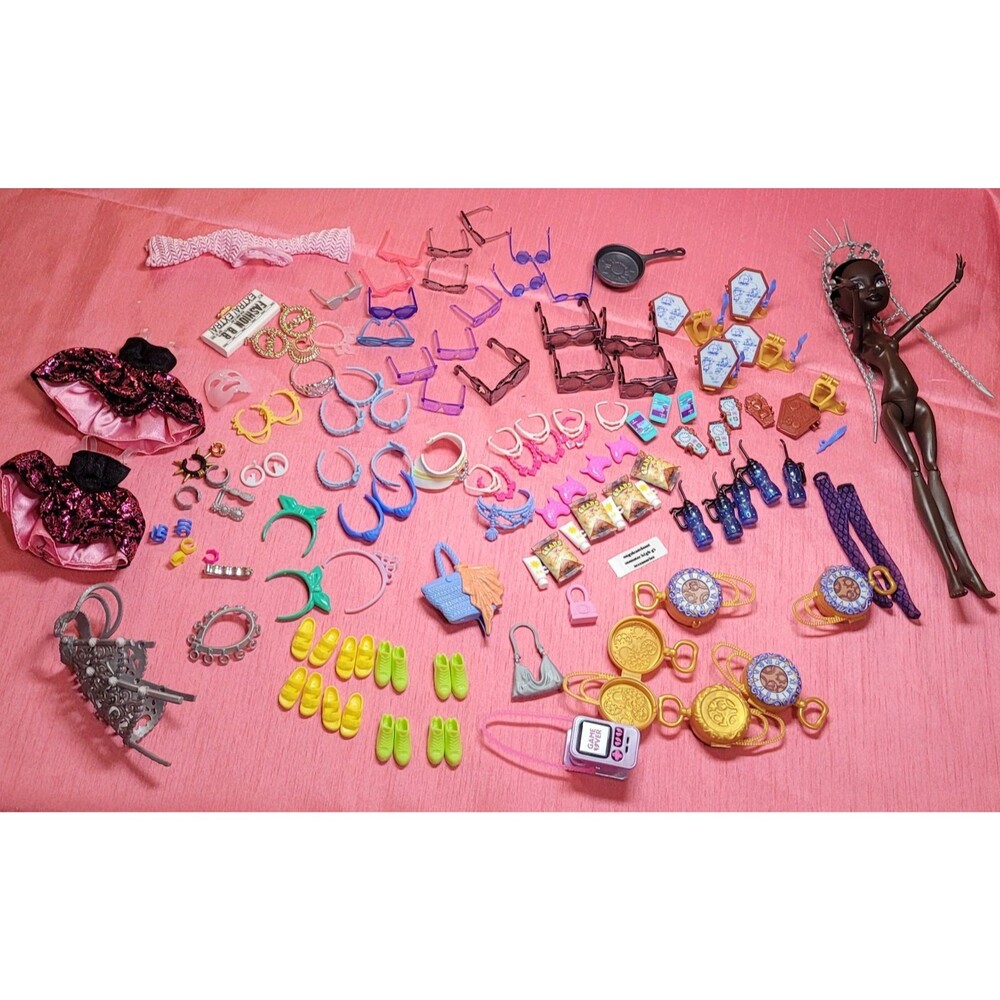Barbie Monster High G3 Doll Lot Accessory Sunglasses Shoes Jewelry Robecca Steam